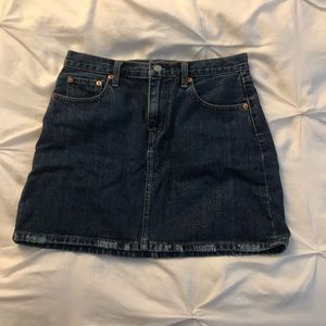 Levi’s jean skirt